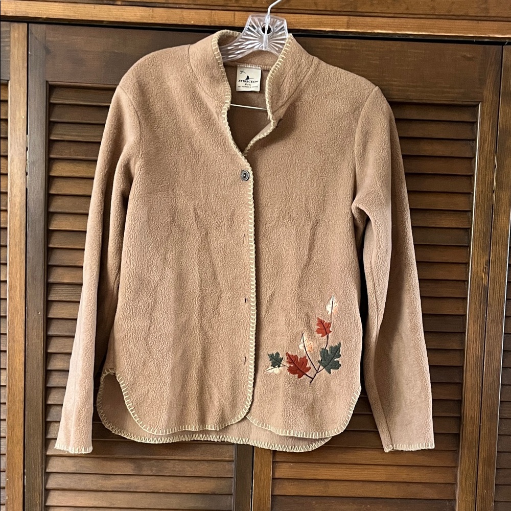 Attraction Embroidered Women's Fleece Top